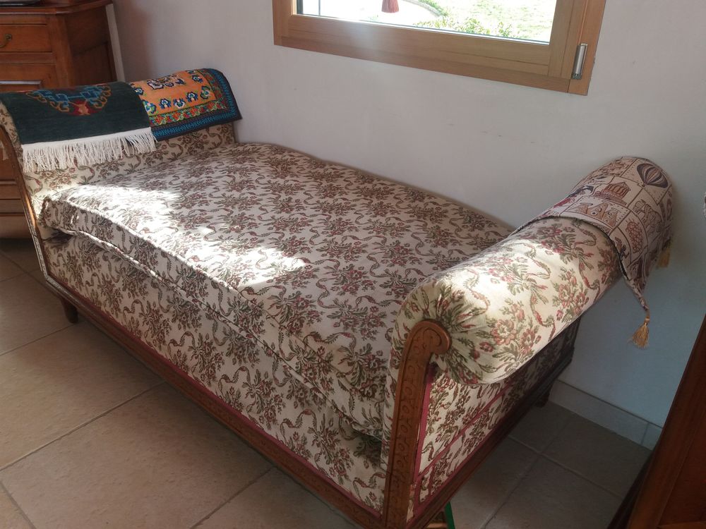 Banquette lit de repos Meubles