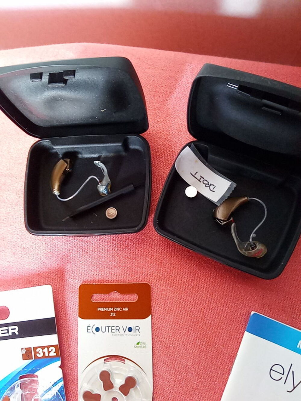 Proth&egrave;se auditive Bijoux et montres