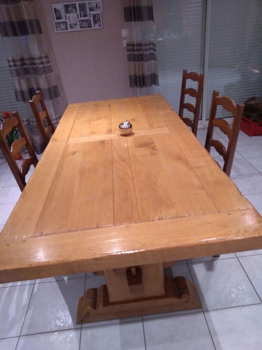 SALLE A MANGER CHENE MASSIF Meubles