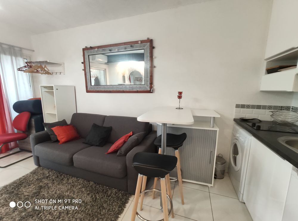   Studio climatisée bord de mer Méditerranée Vacances  / Offres de location 
