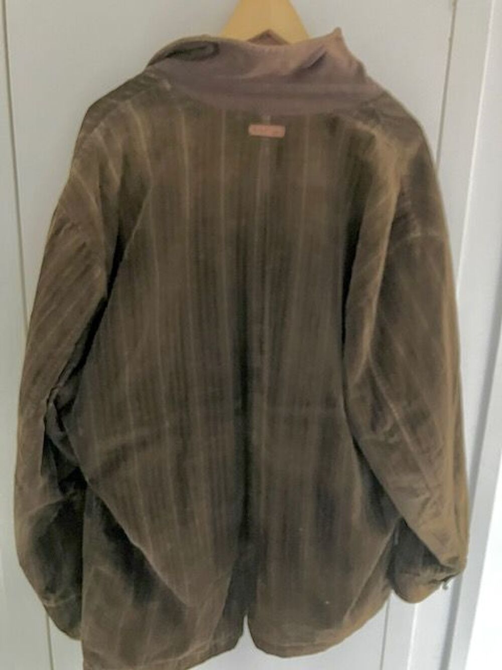 Blouson velours c&ocirc;tel&eacute; Marlboro Vêtements