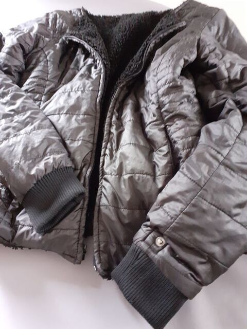 BLOUSON 9 Toulon (83)