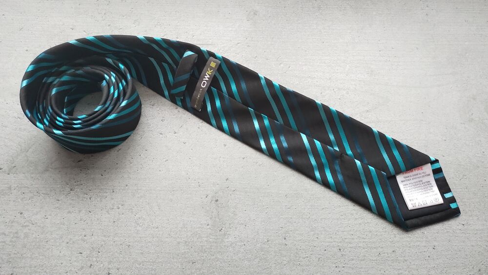 Cravate OWK OriginalWearK - Noire &agrave; Rayures Turquoise &amp; Bleu Vêtements