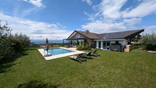  Villa  vendre 6 pices 170 m