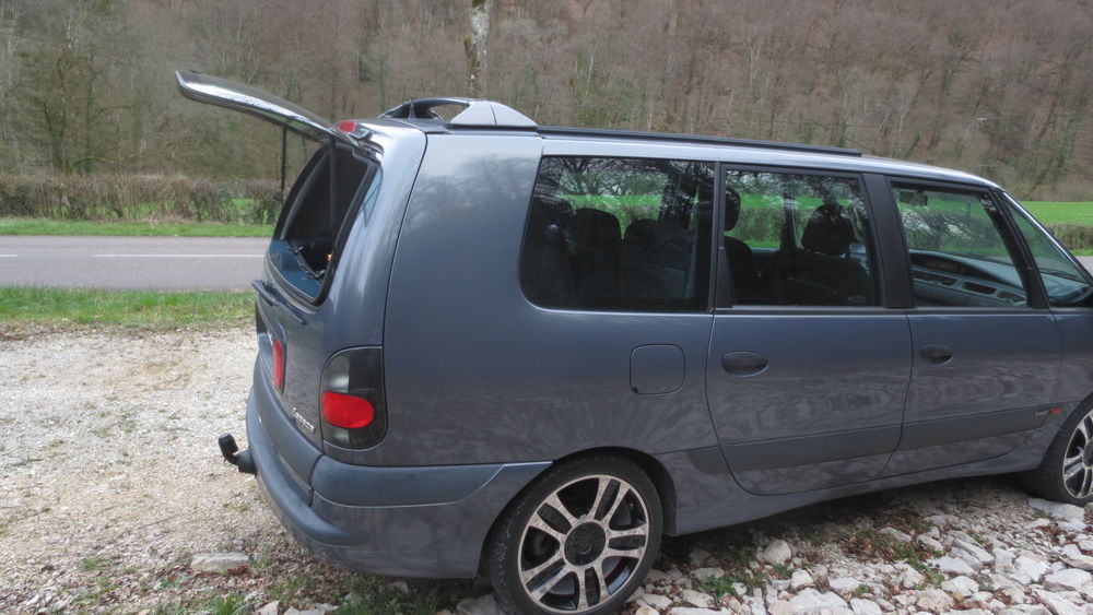 Espace 2.2 DCI - 115 The Race 2002 occasion 25150 Pont-de-Roide