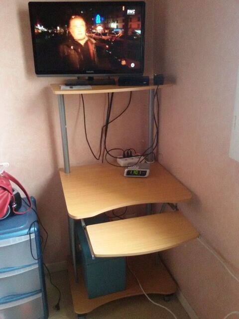 PETIT BUREAU  ORDINATEUR 15 Lomme (59)
