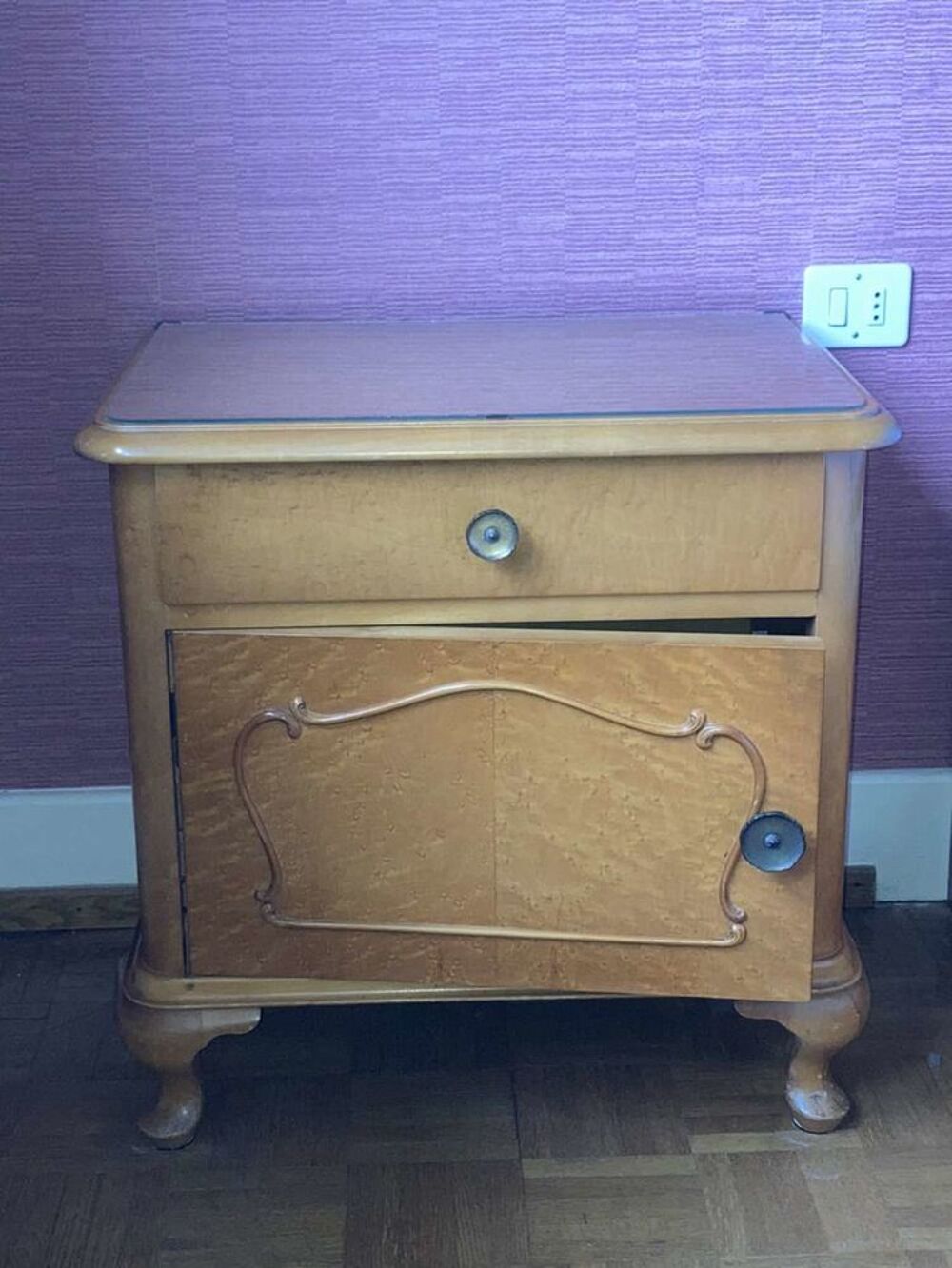 Chambre &agrave; coucher compl&egrave;te 
150Euros &agrave; d&eacute;battre Meubles