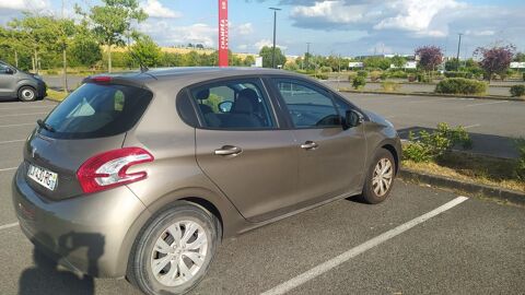 Peugeot 208 1.2 VTi 82ch BVM5 Active