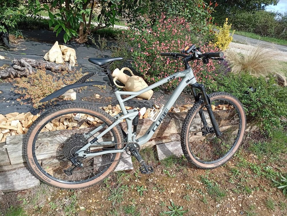 VTT CUBE XL Vélos