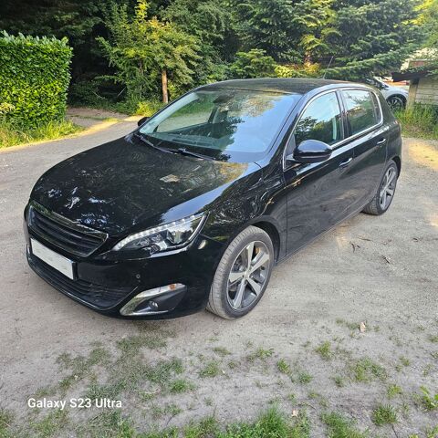 Peugeot 308 1.2 e-THP 130 ALLURE