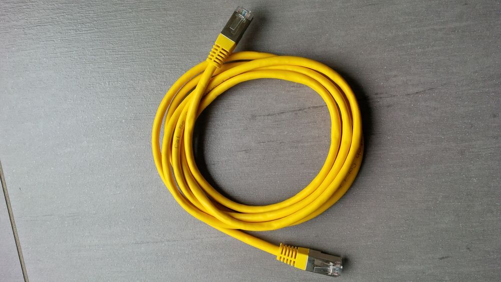 C&acirc;ble informatique RJ45 Ethernet de 1.47m Matériel informatique