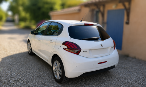 Peugeot 208 1.2 PureTech 82ch BVM5 Style