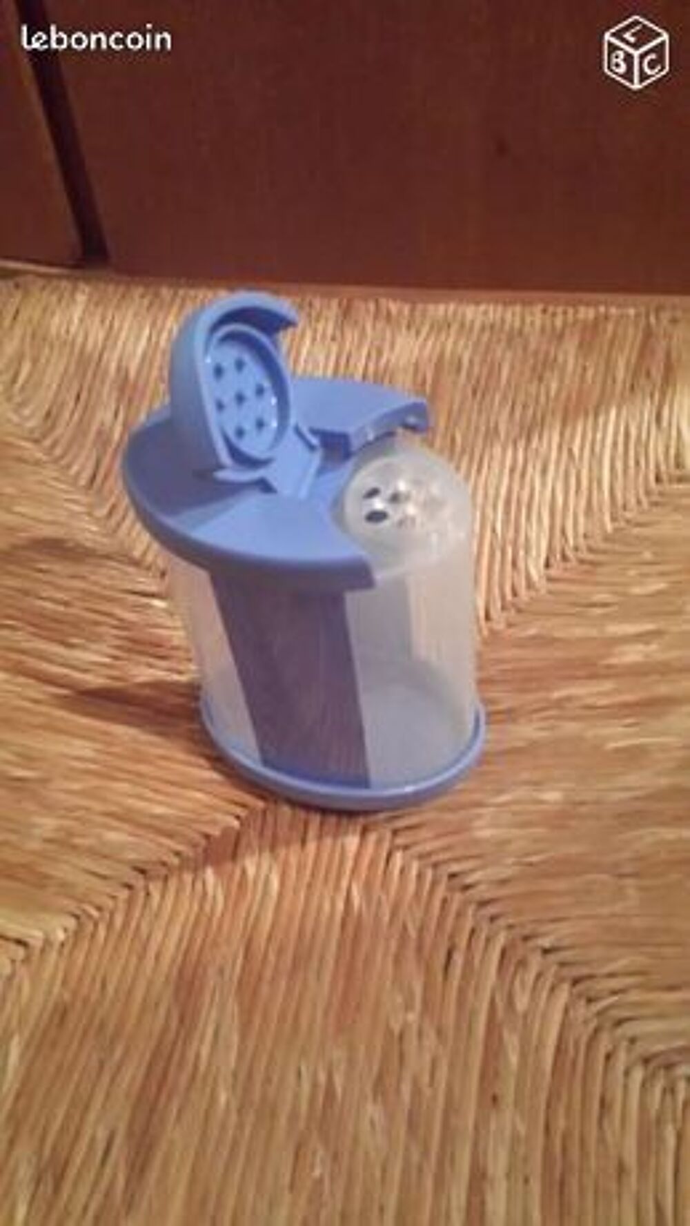 Boite &agrave; &eacute;pices tupperware et autres Décoration