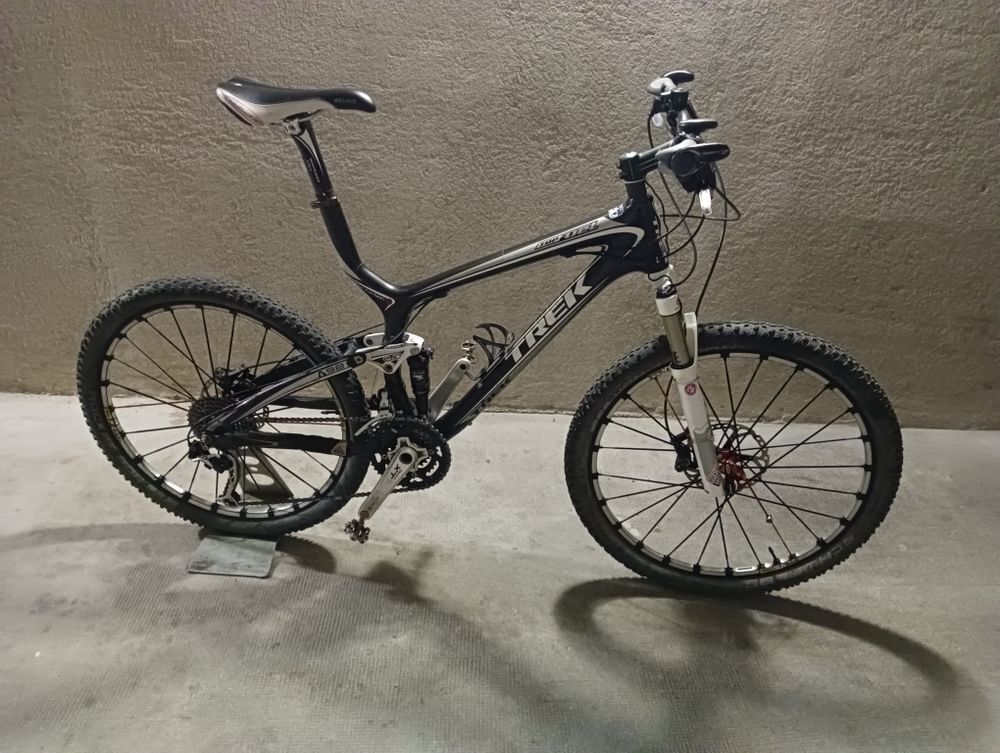Vtt tout suspendu top fuel 9.8 tout suspendu
Vélos