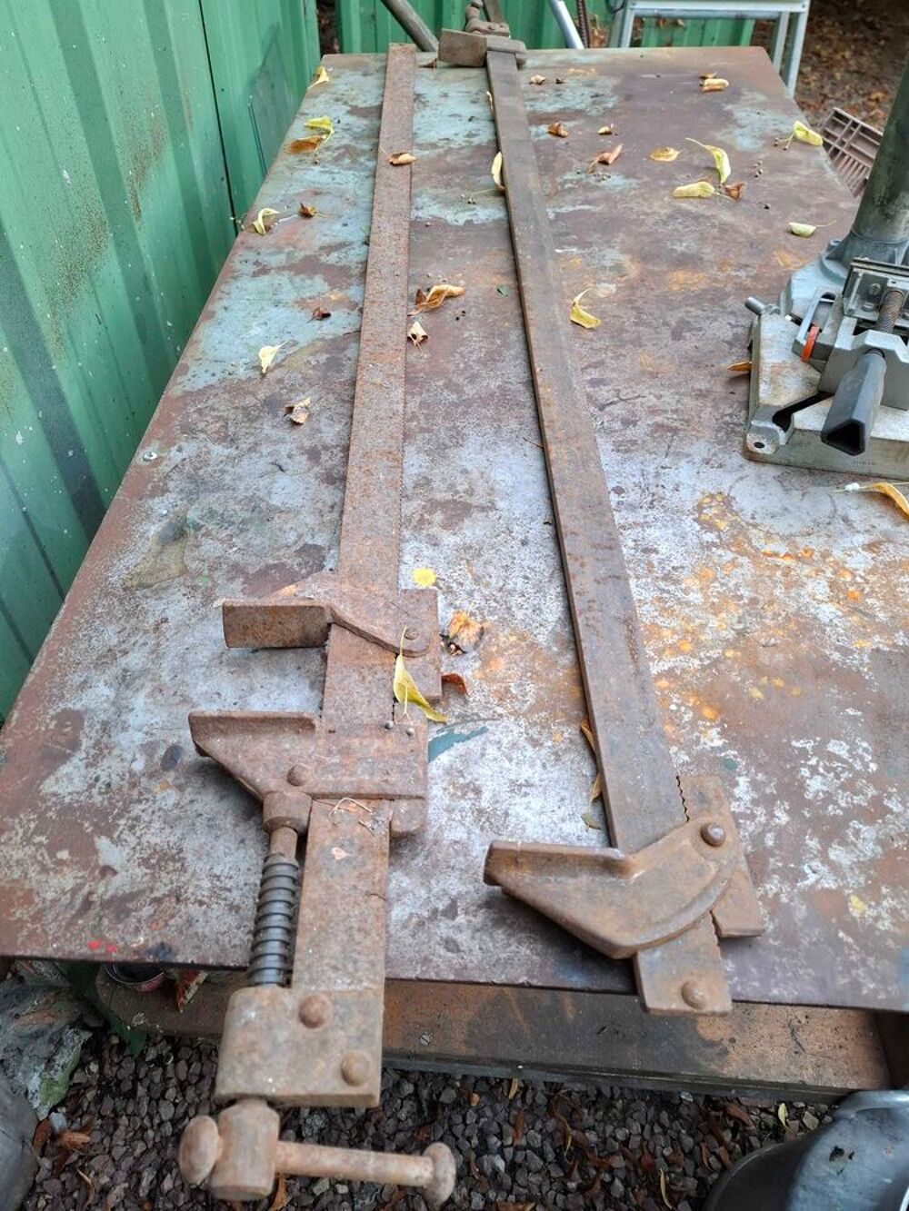 serres joint de menuisier Bricolage
