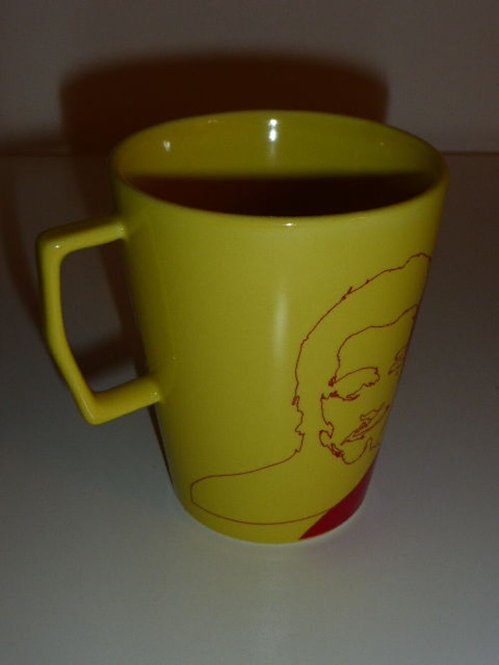 Mug jaune Yael Edition Limit&eacute;e 19/500 Lipton Cuisine