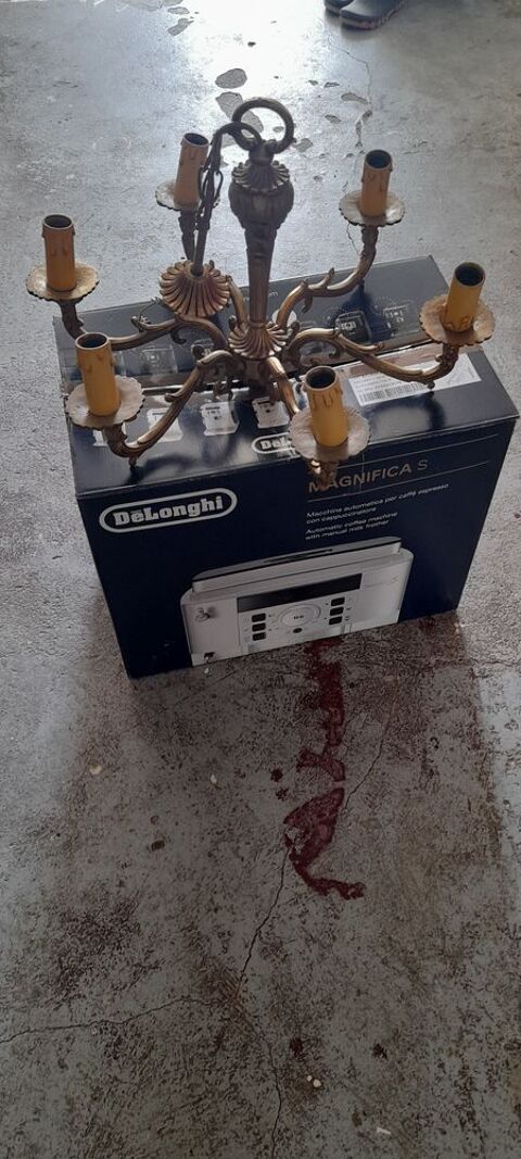 Lustre bronze 50 Livry-Gargan (93)