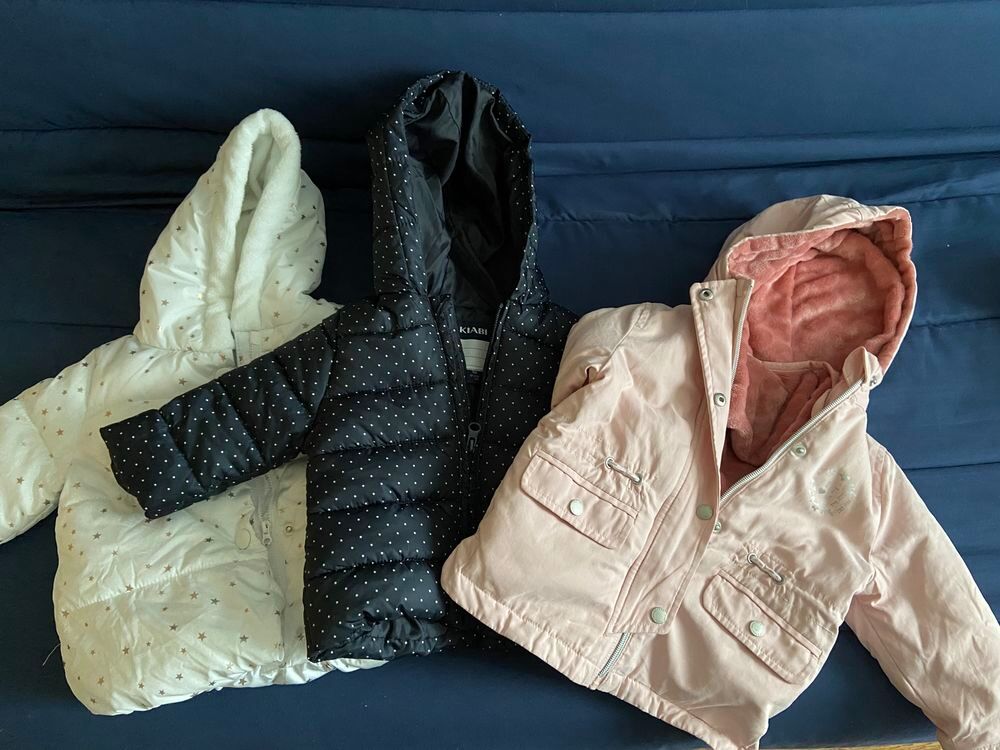 3 Blousons tr&egrave;s bon &eacute;tats Vêtements enfants