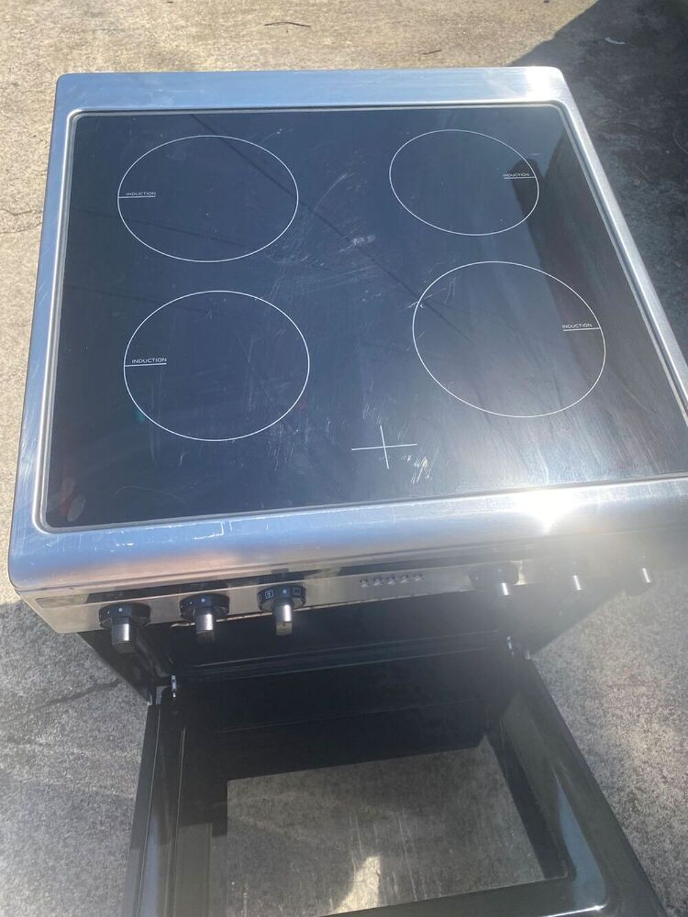 Cuisiniere &agrave; induction SIGNATURE - r&eacute;f SIGNATURE Cuisini&egrave;re Electroménager