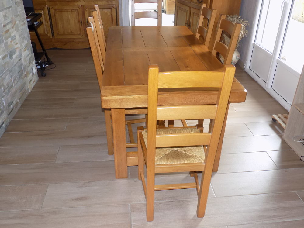 meubles de salle &agrave; manger en ch&ecirc;ne massif clair avrc m Meubles