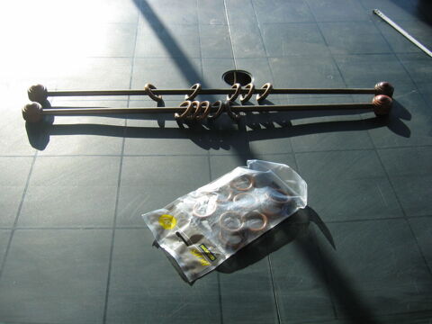 2 Petites Barres Rideaux en Bois Fonc� 63 cm. 10 Le Vernois (39)