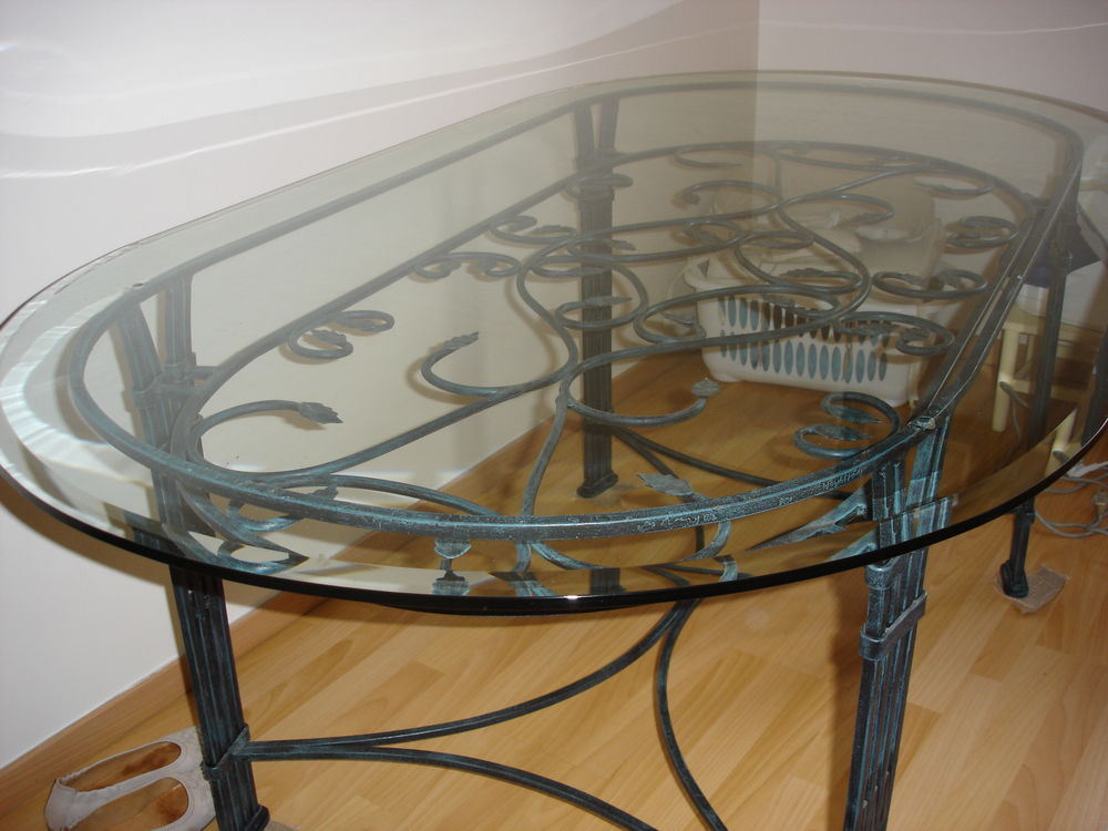 TABLE DE SALLE A MANGER Meubles