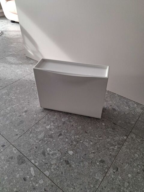 Bo�te de rangement murale blanche 10 Ciboure (64)