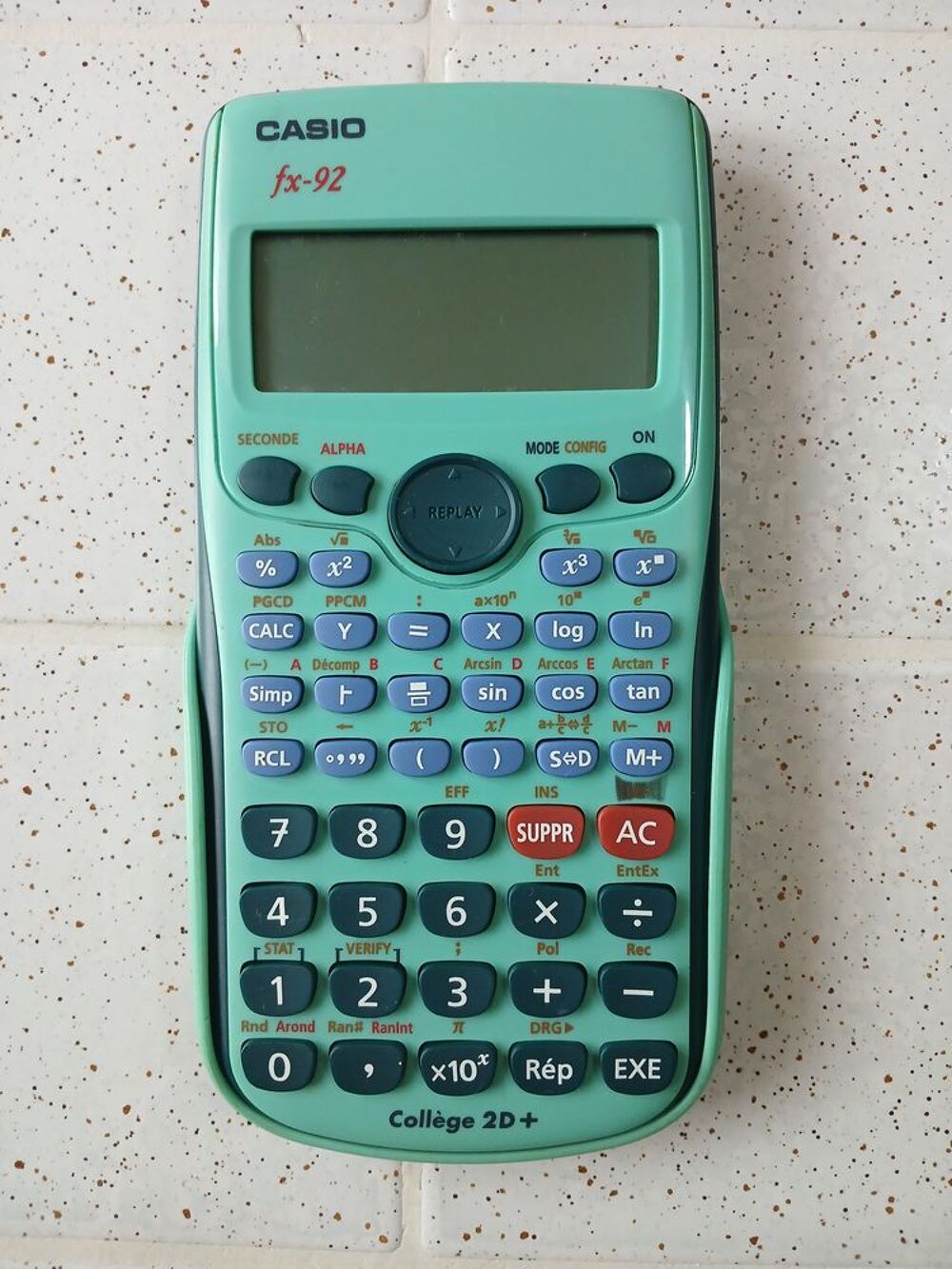 Calculatrice Casio fx-92 Coll&egrave;ge 2D+ Matériel informatique