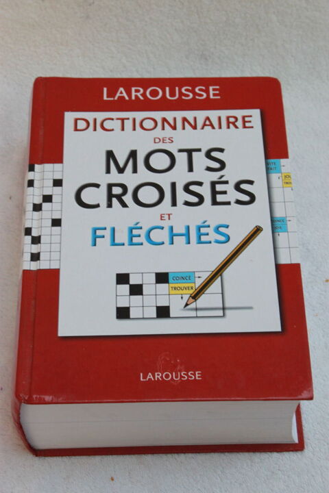 Livre Larousse dictionnaire des mots croisés et fléchés 5 Montigny-Lencoup (77)
