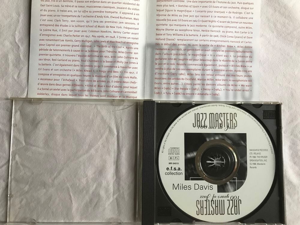 CD Miles Davis Jazz Masters (100 Ans De Jazz) CD et vinyles
