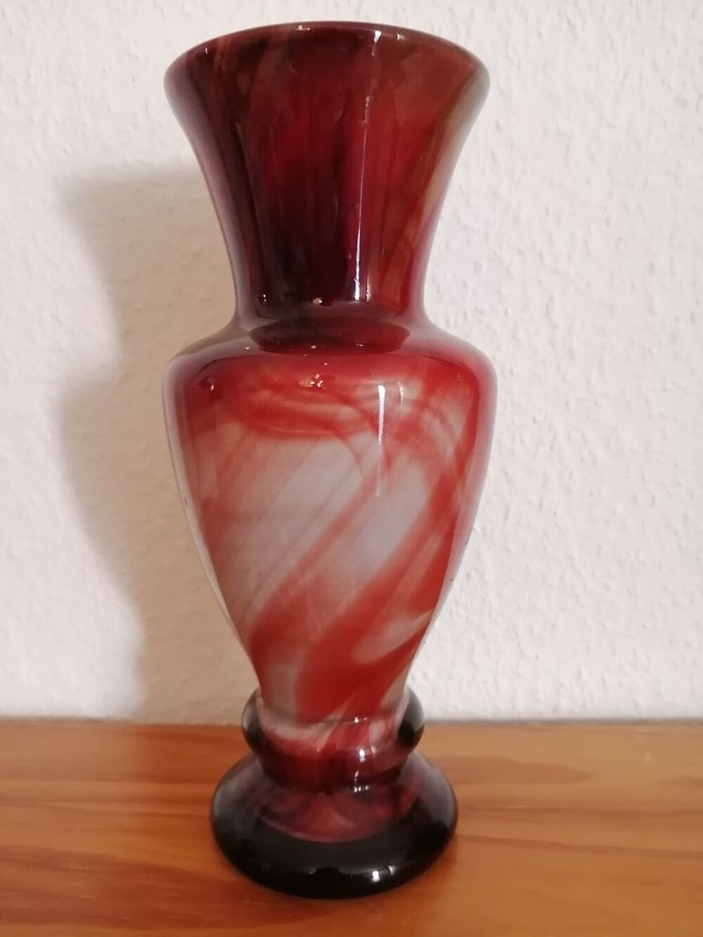 Magnifique vase Pop Art, verre sulfur&eacute; Décoration