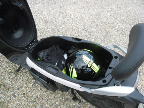 Scooter DIVERS 2022 occasion Cahors 46000