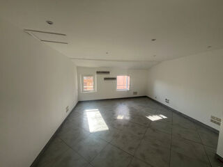 Location Appartement T3 de charme 75 m² climatisé, avec jardin de 180 m² et calme Gardanne