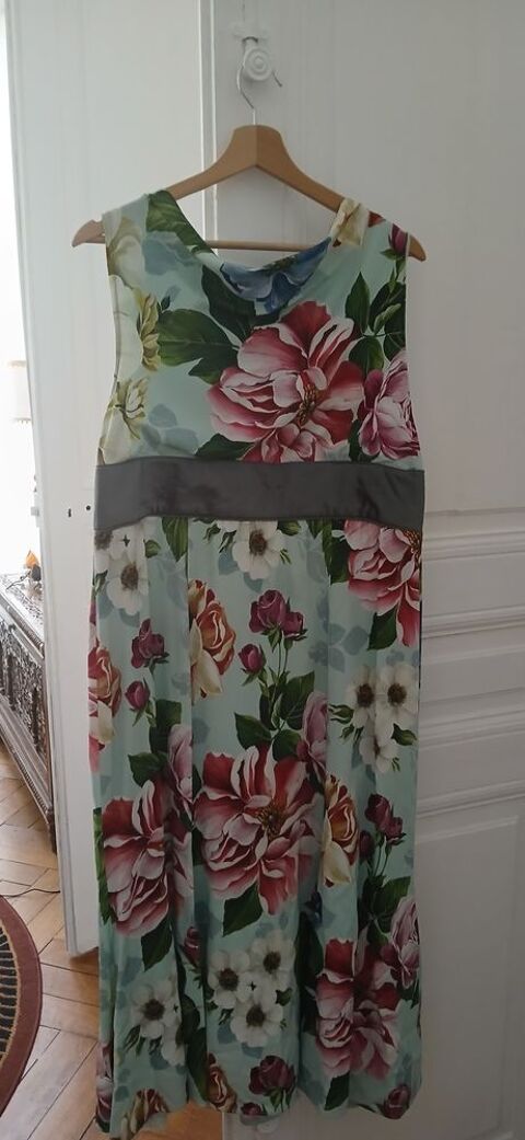 Robe fleurie Dolce & Gabbana en mélange de viscose et d'élas 195 Nancy (54)