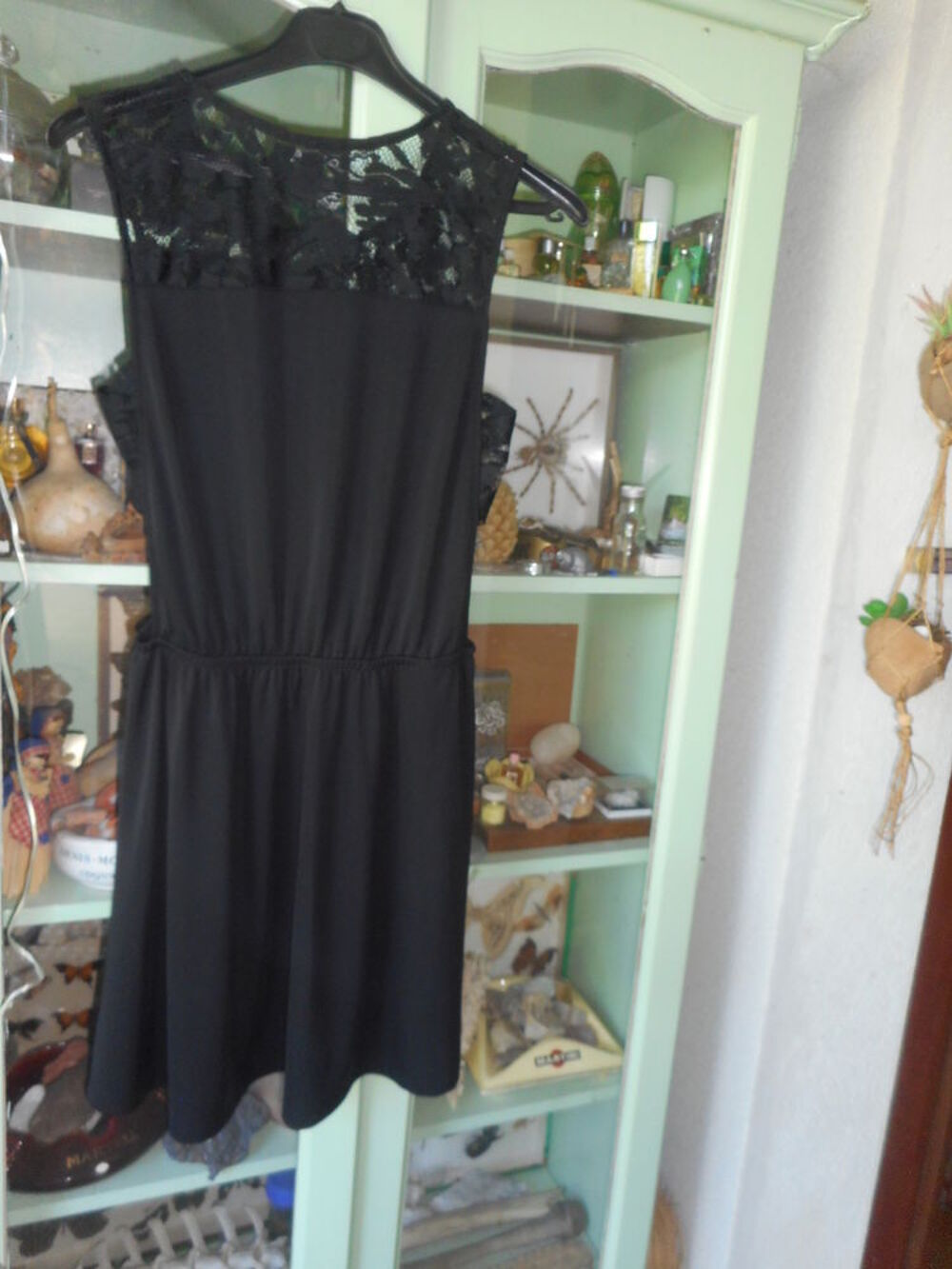 Robe noire sans manche Zara M Vtements