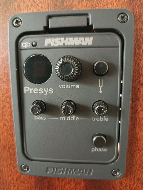 Guitare �lectro acoustique 12 cordes CORT 400 Breux-Jouy (91)