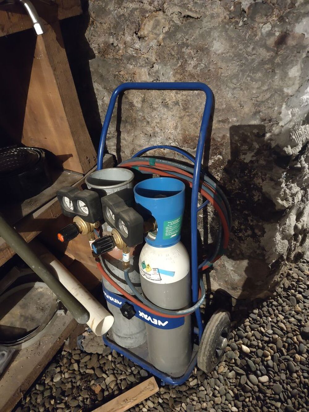 Poste &agrave; souder NEVAFLAM Bricolage