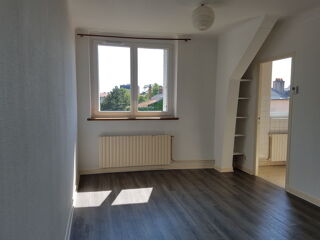  Appartement à louer 1 pièce 29 m²