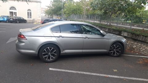 Volkswagen Passat 1.6 TDI 120 BMT DSG7 Confortline 2017 occasion Paris 75018