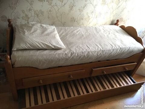 Lit pin miel cir� 250 Bourg-la-Reine (92)