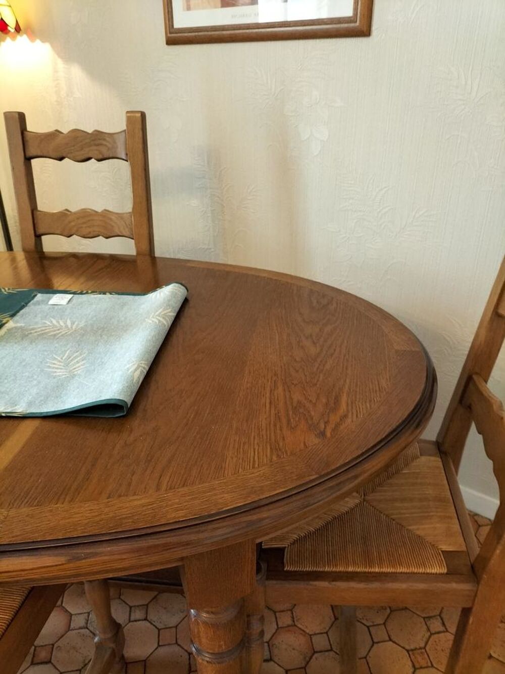 Ensemble table et 6 chaises Meubles