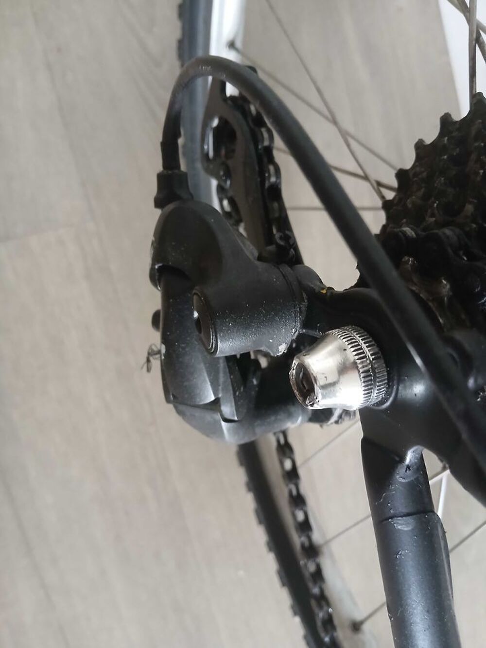 VTT carbone decathlon rockrider 5.0 1m75 Le cadre a carbone 21 vitesse Vélos