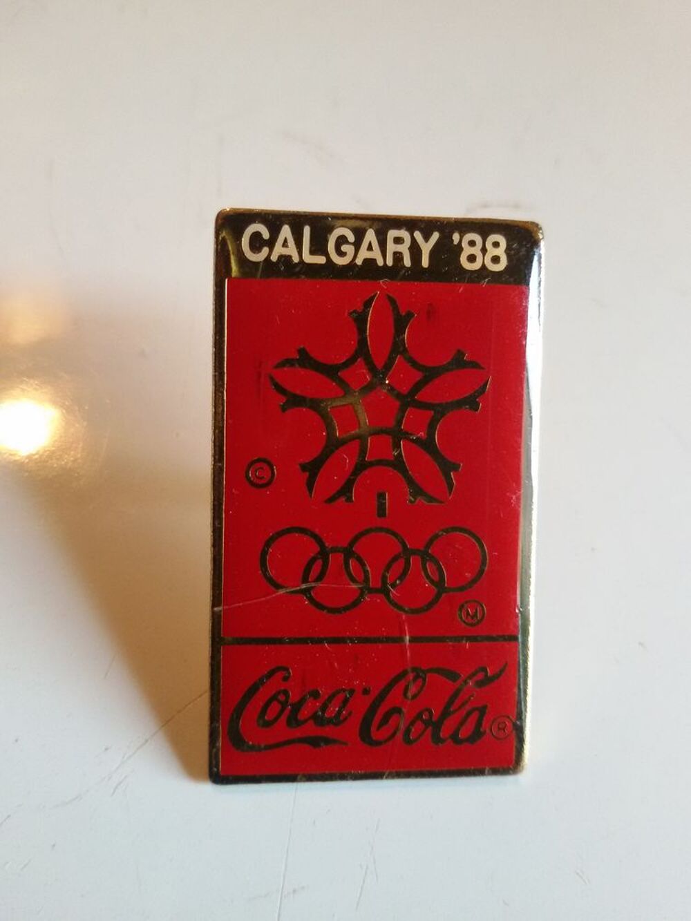 pin's cocacola des jeux olympiques de CALGARY 1988 TBE 