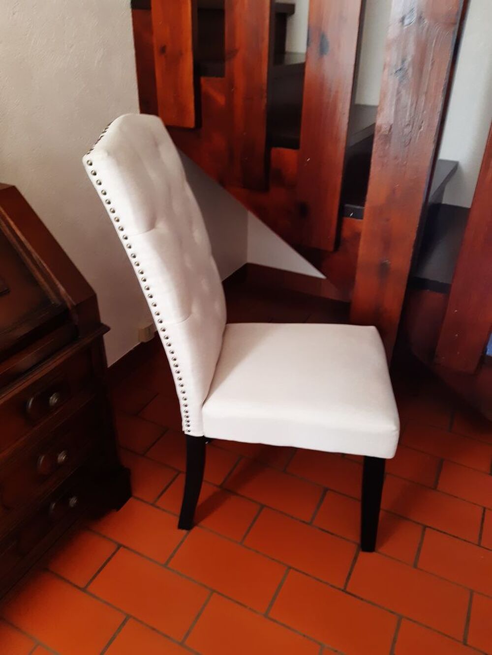 LOT DE 4 CHAISES Meubles