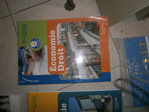 manuel scolaire �co-droit bac pro tertiaire 5 Annonay (07)