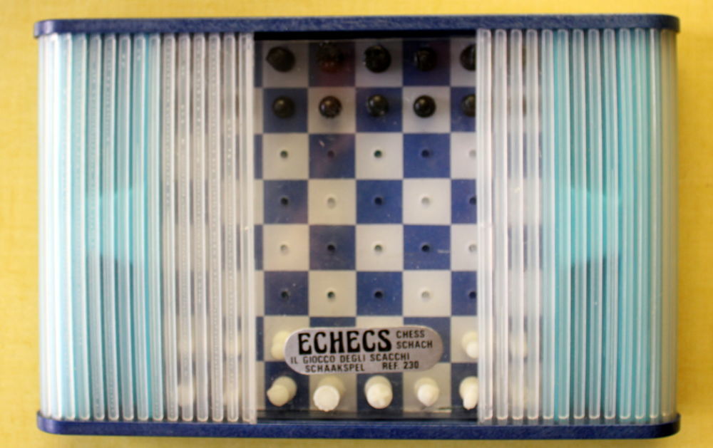 Jeux de Voyage vintage 70 Echecs Jeux / jouets