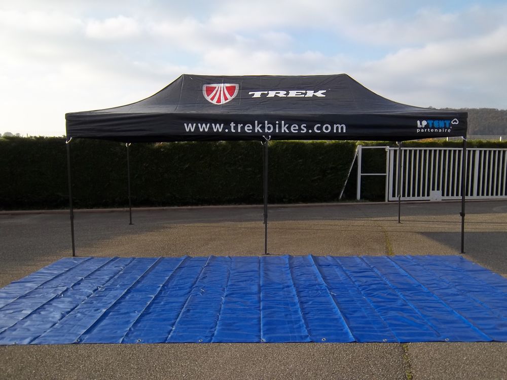 Barnum pliant 3 m x 6 m (toit PVC). Jardin