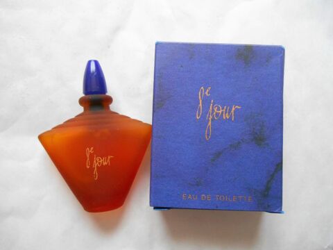 Miniature de parfum 8�me Jour EDT 7,5ml Yves Rocher 4 Villejuif (94)