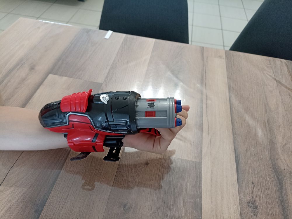 Nerf gant de Spider-Man Jeux / jouets