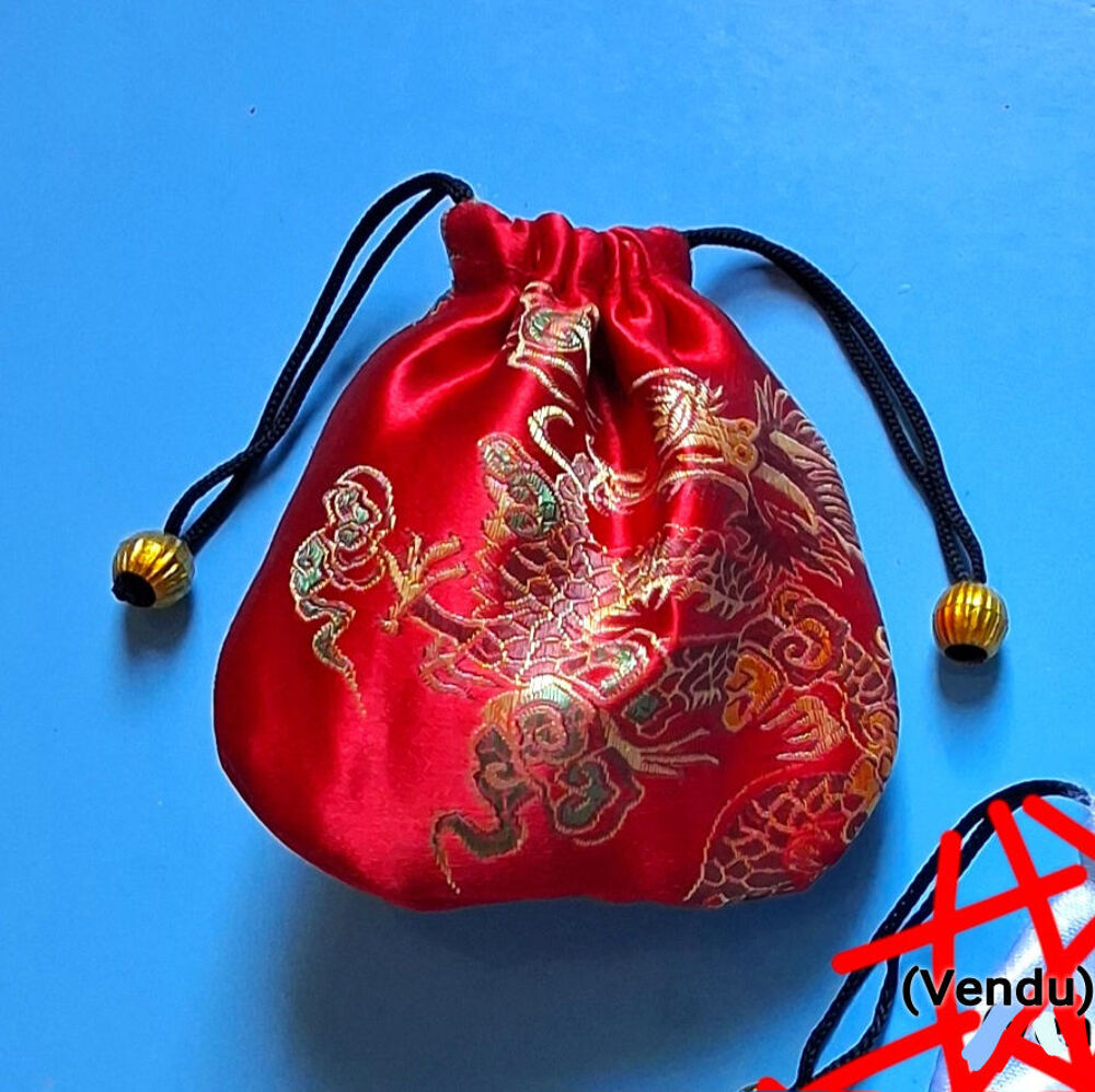 Petite bourse asiatique, satin brod&eacute; Maroquinerie